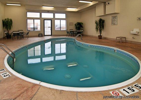 Quality Inn & Suites Near I-80 And I-294 Harvey Exteriér fotografie
